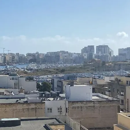 1 Bedroom Gzira Penthouse * Ta Xbiex