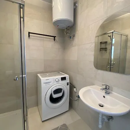1 Bedroom Gzira Penthouse דירה Ta Xbiex